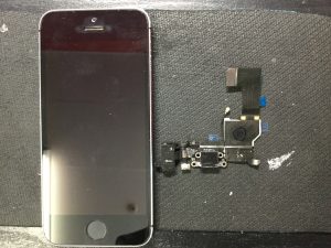 iPhone5sドック交換
